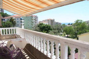 Spacious 2Bedroom Flat Budva Becici